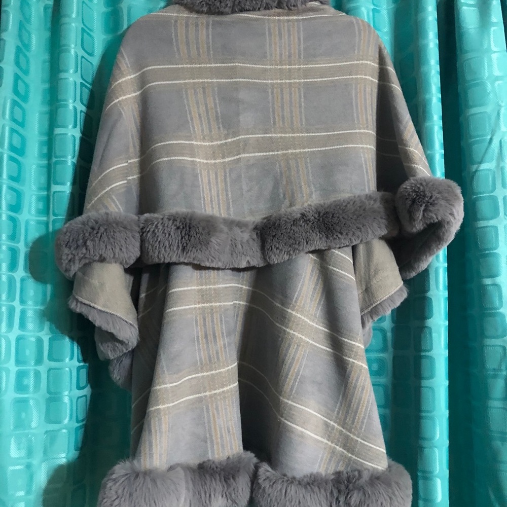 Lida Collection Jacket/Shawl - Picture 2 of 2